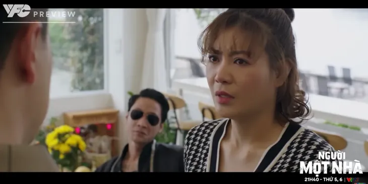 Người một nhà - Tập 19: Tuệ nổi giận vì vợ nhận tiền bán anh Trí - Ảnh 3.