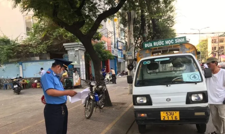 Quy trình sử dụng xe đưa đón học sinh đảm bảo an toàn - Ảnh 1. Quy trình sử dụng xe đưa đón học sinh đảm bảo an toàn - Ảnh 1.