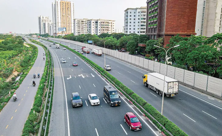 Nâng cao ý thức, kỹ năng lái xe trên đường cao tốc - Ảnh 1. Nâng cao ý thức, kỹ năng lái xe trên đường cao tốc - Ảnh 1.