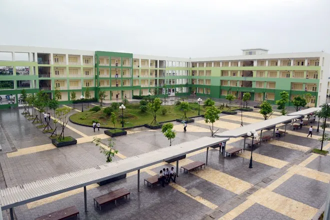 Hà Nội bổ sung hơn 3.200 chỉ tiêu trong kỳ thi tuyển sinh lớp 10 sắp tới - Ảnh 1. Hà Nội bổ sung hơn 3.200 chỉ tiêu trong kỳ thi tuyển sinh lớp 10 sắp tới - Ảnh 1.