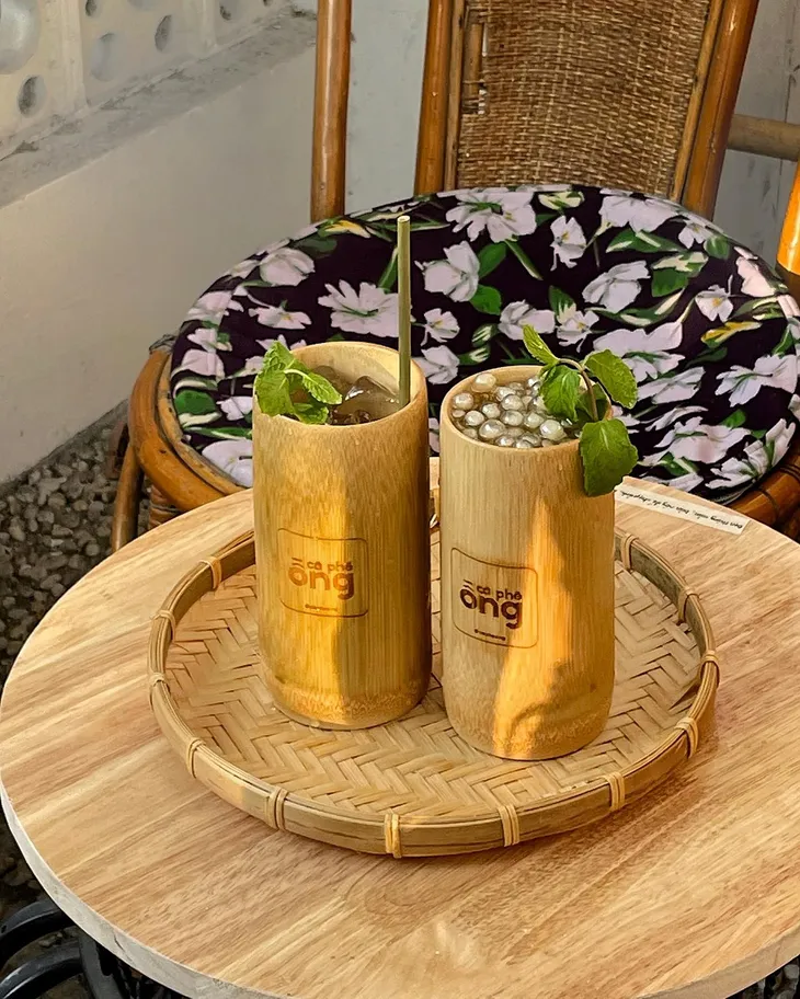 Cốc tre xanh, xinh, lành – giải pháp để giảm thiểu rác thải nhựa ở các quán cà phê - Ảnh 3. Cốc tre xanh, xinh, lành – giải pháp để giảm thiểu rác thải nhựa ở các quán cà phê - Ảnh 3.