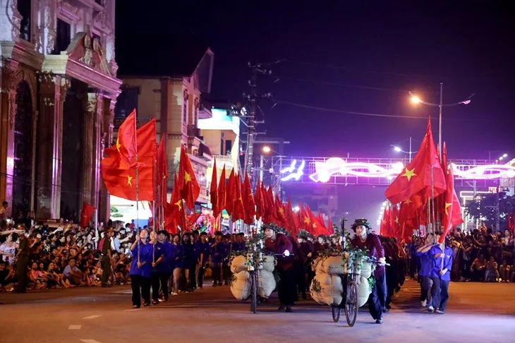 Điện Biên: Tổng duyệt cầu truyền hình “Dưới lá cờ Quyết thắng” - Ảnh 7. Điện Biên: Tổng duyệt cầu truyền hình “Dưới lá cờ Quyết thắng” - Ảnh 7.