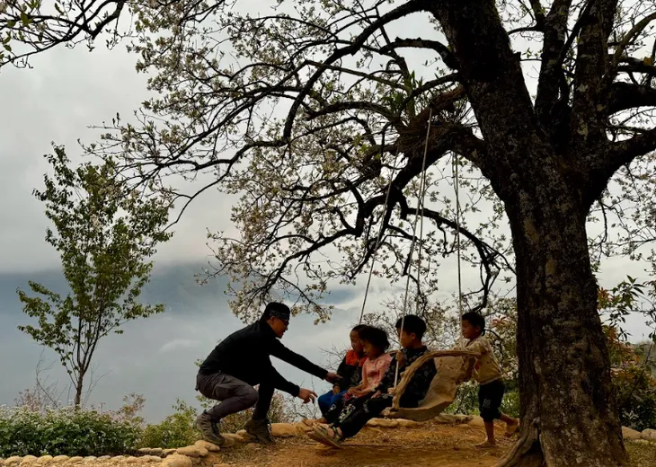 BTV Quang Minh: Từ MC nổi tiếng VTV thành travel blogger - Ảnh 2. BTV Quang Minh: Từ MC nổi tiếng VTV thành travel blogger - Ảnh 2.