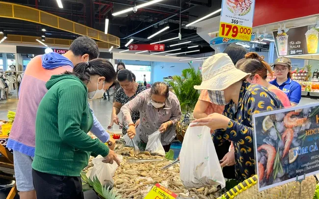 Kỳ vọng chính sách giảm thuế VAT kéo dài đến hết năm - Ảnh 1. Kỳ vọng chính sách giảm thuế VAT kéo dài đến hết năm - Ảnh 1.