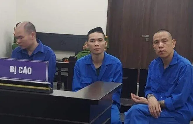 Phạt tù nhóm đối tượng giả danh công an để lừa đảo - Ảnh 1. Phạt tù nhóm đối tượng giả danh công an để lừa đảo - Ảnh 1.