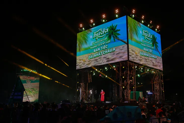 Festival Huế 2024 với chủ đề: “Di sản văn hóa với hội nhập và phát triển” - Ảnh 6. Festival Huế 2024 với chủ đề: “Di sản văn hóa với hội nhập và phát triển” - Ảnh 6.