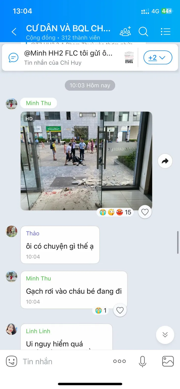 Đá ốp toà nhà rơi trúng bé trai 2 tuổi tại chung cư FLC Garden City - Ảnh 2. Đá ốp toà nhà rơi trúng bé trai 2 tuổi tại chung cư FLC Garden City - Ảnh 2.