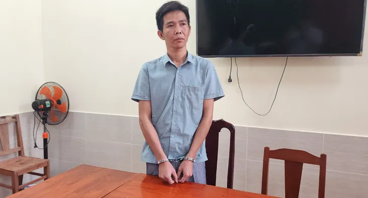 Bắt nguyên Chủ tịch UBND xã Bãi Thơm (Phú Quốc) - Ảnh 1. Bắt nguyên Chủ tịch UBND xã Bãi Thơm (Phú Quốc) - Ảnh 1.