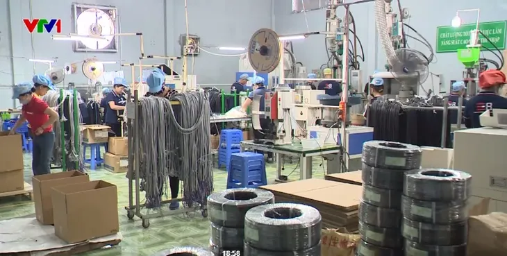 Liên kết công nghiệp hỗ trợ với chuỗi cung ứng nước ngoài - Ảnh 1. Liên kết công nghiệp hỗ trợ với chuỗi cung ứng nước ngoài - Ảnh 1.