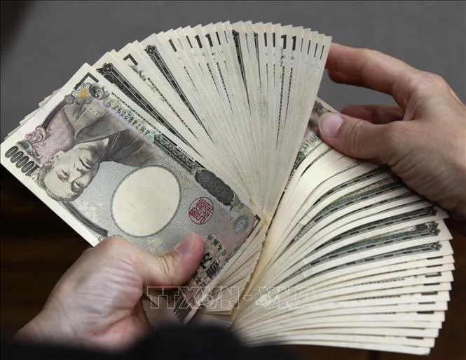 Nhiều tỷ phú Nhật Bản đổi ngôi khi đồng Yen yếu - Ảnh 1. Nhiều tỷ phú Nhật Bản đổi ngôi khi đồng Yen yếu - Ảnh 1.