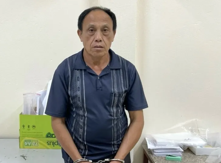 Bắt giữ đối tượng nhận bán hộ 2 bánh heroin để hưởng chênh lệch - Ảnh 1. Bắt giữ đối tượng nhận bán hộ 2 bánh heroin để hưởng chênh lệch - Ảnh 1.