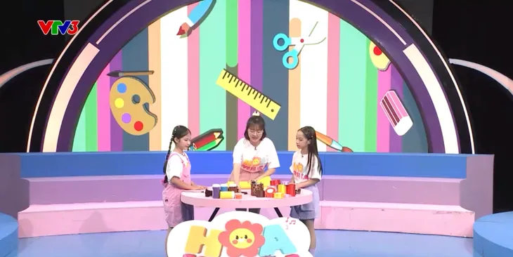 Hoa vui ca - Tập 5: Cách làm vòng đeo hoa hướng dương xinh xắn - Ảnh 1. Hoa vui ca - Tập 5: Cách làm vòng đeo hoa hướng dương xinh xắn - Ảnh 1.