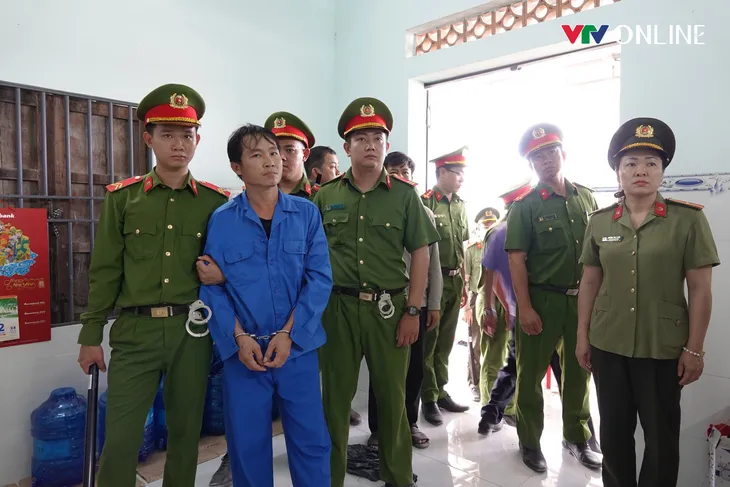Bình Thuận: Quyết liệt xử lý cát tặc, không có vùng cấm - Ảnh 3. Bình Thuận: Quyết liệt xử lý cát tặc, không có vùng cấm - Ảnh 3.