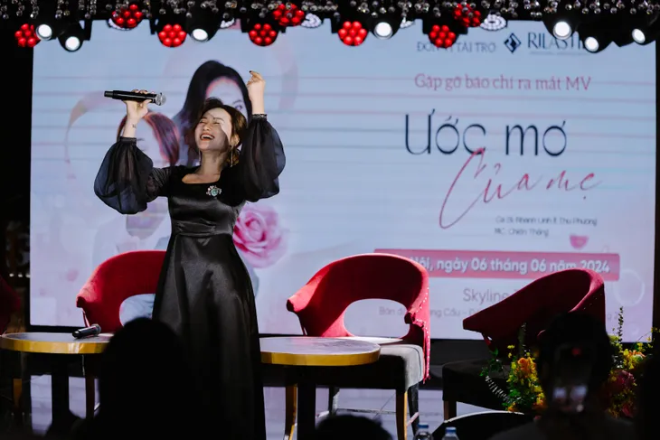 Sao Mai Khánh Linh - Thu Phượng ra mắt MV “Ước mơ của mẹ” - Ảnh 1. Sao Mai Khánh Linh - Thu Phượng ra mắt MV “Ước mơ của mẹ” - Ảnh 1.