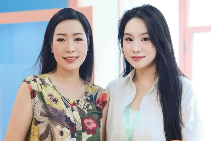 Huỳnh Anh tung ảnh cưới, Chi Bảo tặng vợ trẻ xế sang - Ảnh 5. Huỳnh Anh tung ảnh cưới, Chi Bảo tặng vợ trẻ xế sang - Ảnh 5.