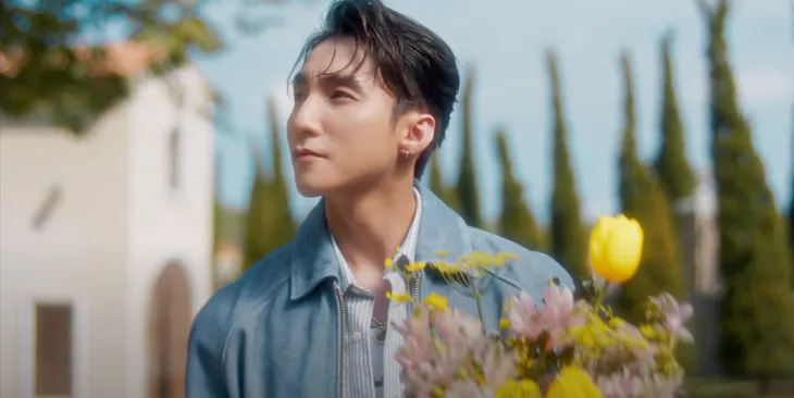 Ra mắt MV mới, Sơn Tùng M-TP nhận về cơn mưa lời khen - Ảnh 3. Ra mắt MV mới, Sơn Tùng M-TP nhận về cơn mưa lời khen - Ảnh 3.