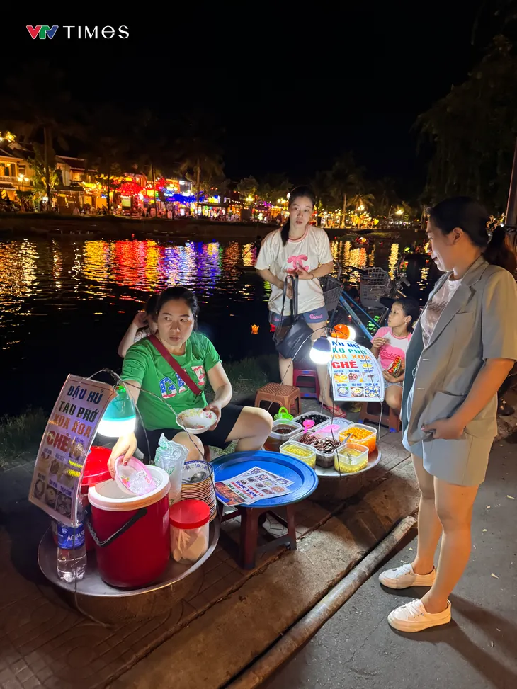 Phố cổ Hội An nhộn nhịp ngày hè - Ảnh 14. Phố cổ Hội An nhộn nhịp ngày hè - Ảnh 14.