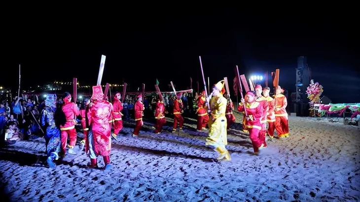 Độc đáo Lễ hội “Sóng nước Tam Giang” - Ảnh 1. Độc đáo Lễ hội “Sóng nước Tam Giang” - Ảnh 1.