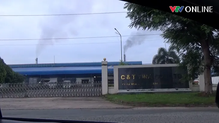 Bình Phước: Nhà máy khu công nghiệp vô tư xả khói đen khịt ra môi trường - Ảnh 14. Bình Phước: Nhà máy khu công nghiệp vô tư xả khói đen khịt ra môi trường - Ảnh 14.