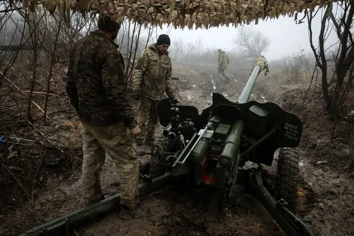 Vũ khí phương Tây vẫn chưa đủ để giúp Ukraine lật ngược tình thế - Ảnh 1. Vũ khí phương Tây vẫn chưa đủ để giúp Ukraine lật ngược tình thế - Ảnh 1.