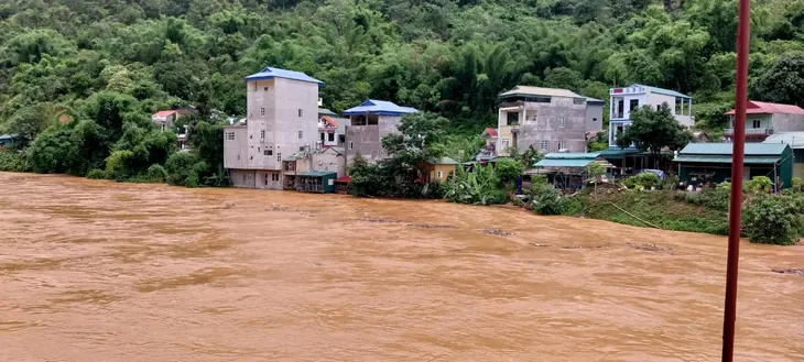Cao Bằng : Mưa to gây thiệt hại về nhà ở, ngập úng hoa màu tại huyện Bảo Lạc - Ảnh 1. Cao Bằng : Mưa to gây thiệt hại về nhà ở, ngập úng hoa màu tại huyện Bảo Lạc - Ảnh 1.