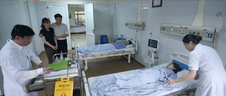 Người một nhà - Tập 23: Trí âm thầm hiến gan cho Mầm - Ảnh 7. Người một nhà - Tập 23: Trí âm thầm hiến gan cho Mầm - Ảnh 7.