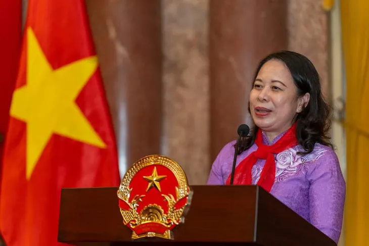 Phó Chủ tịch nước Nguyễn Thị Ánh Xuân gặp gỡ đoàn thiếu nhi tiêu biểu TP Hồ Chí Minh - Ảnh 2. Phó Chủ tịch nước Nguyễn Thị Ánh Xuân gặp gỡ đoàn thiếu nhi tiêu biểu TP Hồ Chí Minh - Ảnh 2.