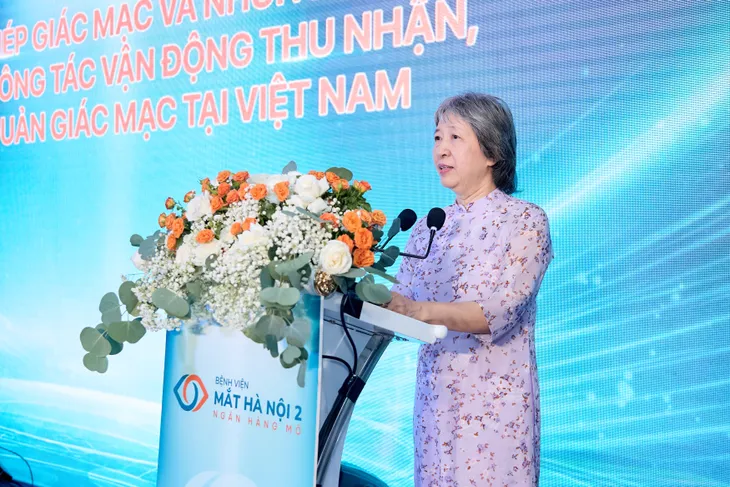 Hơn 300.000 người mù đang cần được phẫu thuật ghép giác mạc để tìm lại ánh sáng - Ảnh 2. Hơn 300.000 người mù đang cần được phẫu thuật ghép giác mạc để tìm lại ánh sáng - Ảnh 2.