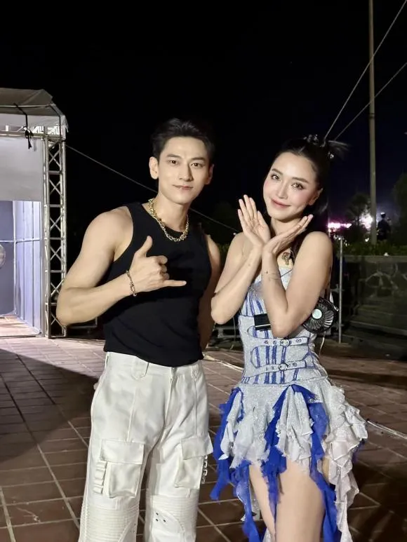 Huyền Lizzie quyến rũ bên hội bạn thân, Hoa hậu Thùy Tiên tham gia MV của Đức Phúc - Ảnh 6. Huyền Lizzie quyến rũ bên hội bạn thân, Hoa hậu Thùy Tiên tham gia MV của Đức Phúc - Ảnh 6.