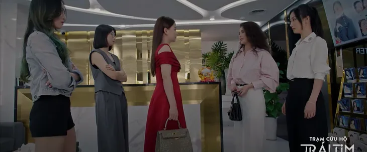 Trạm cứu hộ trái tim - Tập 43: Vợ Việt đến đánh ghen An Nhiên - Ảnh 1. Trạm cứu hộ trái tim - Tập 43: Vợ Việt đến đánh ghen An Nhiên - Ảnh 1.