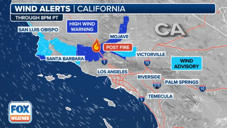 Cháy rừng nghiêm trọng ở California thiêu rụi hàng nghìn hecta đất, 1.200 người buộc phải sơ tán - Ảnh 2. Cháy rừng nghiêm trọng ở California thiêu rụi hàng nghìn hecta đất, 1.200 người buộc phải sơ tán - Ảnh 2.