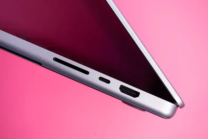 Apple quay lại cuộc chơi mỏng và nhẹ: iPad Pro mới chỉ bắt đầu - Ảnh 1. Apple quay lại cuộc chơi mỏng và nhẹ: iPad Pro mới chỉ bắt đầu - Ảnh 1.