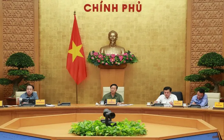 Nghiên cứu hỗ trợ người dân lắp đặt điện mặt trời mái nhà để bán lại cho EVN - Ảnh 1. Nghiên cứu hỗ trợ người dân lắp đặt điện mặt trời mái nhà để bán lại cho EVN - Ảnh 1.
