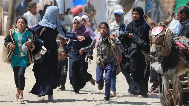 Sau vài ngày tạm lắng, Gaza lại hứng không kích dữ dội từ quân đội Israel - Ảnh 1. Sau vài ngày tạm lắng, Gaza lại hứng không kích dữ dội từ quân đội Israel - Ảnh 1.
