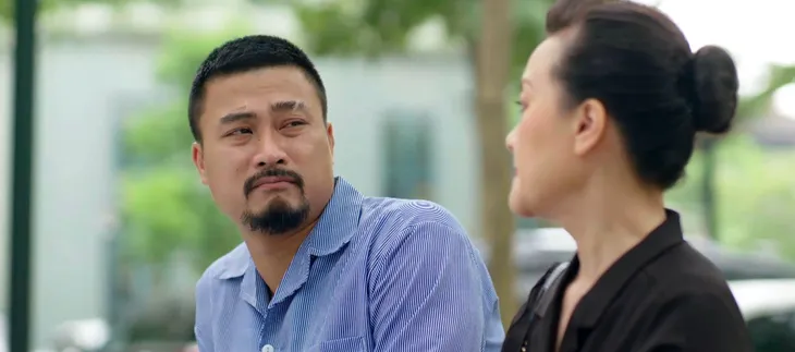 Người một nhà - Tập 25: Trí mất tích, vợ chồng Tuệ ân hận vì hiểu lầm anh trai - Ảnh 3. Người một nhà - Tập 25: Trí mất tích, vợ chồng Tuệ ân hận vì hiểu lầm anh trai - Ảnh 3.
