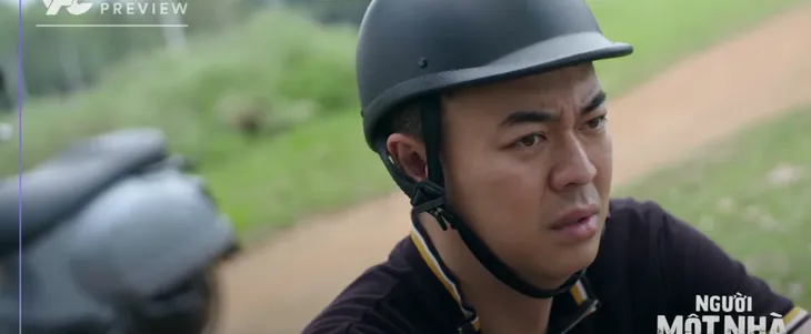 Người một nhà - Tập cuối: Lời xin lỗi muộn màng của Tuệ dành cho anh trai - Ảnh 4. Người một nhà - Tập cuối: Lời xin lỗi muộn màng của Tuệ dành cho anh trai - Ảnh 4.