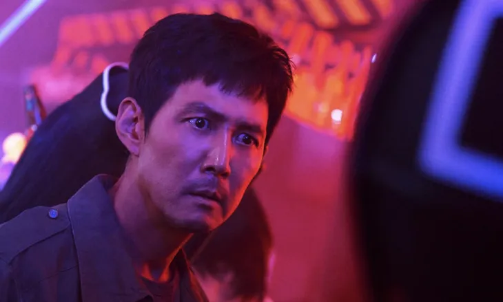 Lee Jung Jae tiết lộ những đặc quyền nhận được nhờ sự nổi tiếng của Squid Game - Ảnh 2. Lee Jung Jae tiết lộ những đặc quyền nhận được nhờ sự nổi tiếng của Squid Game - Ảnh 2.