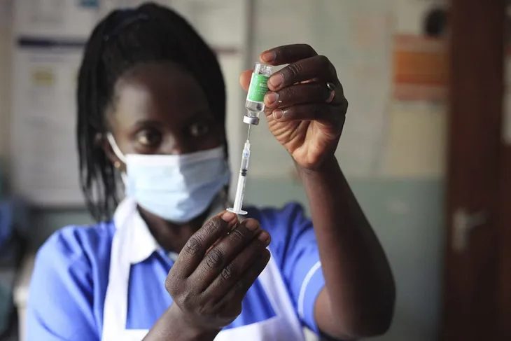 Hội nghị Gavi cam kết hơn 1 tỷ USD để phát triển thị trường vaccine châu Phi - Ảnh 1. Hội nghị Gavi cam kết hơn 1 tỷ USD để phát triển thị trường vaccine châu Phi - Ảnh 1.