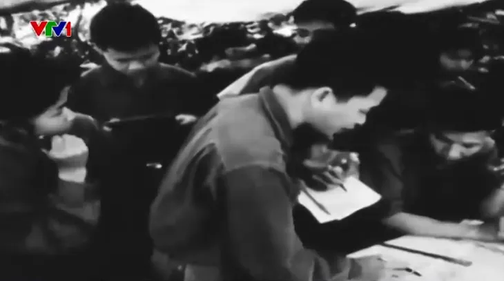 Bộ đội thông tin liên lạc chính xác, bí mật, sáng tạo trên mọi mặt trận - Ảnh 1. Bộ đội thông tin liên lạc chính xác, bí mật, sáng tạo trên mọi mặt trận - Ảnh 1.