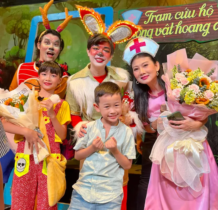 NSND Mỹ Uyên tâm huyết với kịch thiếu nhi - Ảnh 3.