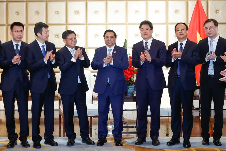 Đề nghị các tập đoàn Trung Quốc tham gia các dự án đường sắt lớn tại Việt Nam - Ảnh 4. Đề nghị các tập đoàn Trung Quốc tham gia các dự án đường sắt lớn tại Việt Nam - Ảnh 4.