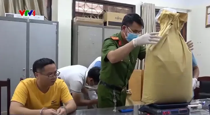 Đấu tranh không khoan nhượng với tội phạm ma túy - Ảnh 1. Đấu tranh không khoan nhượng với tội phạm ma túy - Ảnh 1.