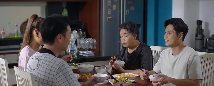 Mình yêu nhau, bình yên thôi - Tập 83: Quân muốn Đức Anh gọi anh đi là vừa - Ảnh 2. Mình yêu nhau, bình yên thôi - Tập 83: Quân muốn Đức Anh gọi anh đi là vừa - Ảnh 2.