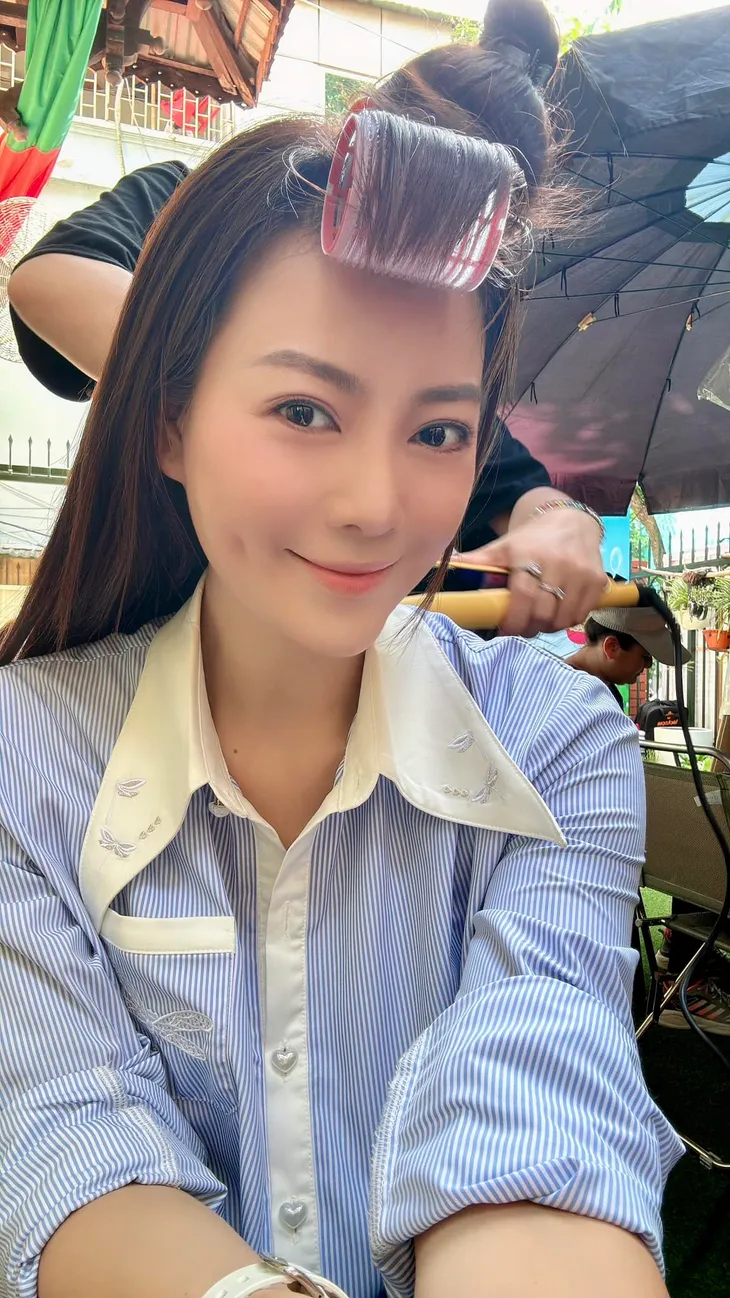 Thanh Hương hé lộ tạo hình phim mới sau Người một nhà - Ảnh 1. Thanh Hương hé lộ tạo hình phim mới sau Người một nhà - Ảnh 1.