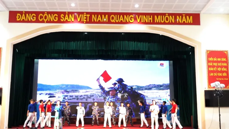 Vùng 4 Hải quân tổ chức hội thi tuyên truyền viên trẻ năm 2024 - Ảnh 2. Vùng 4 Hải quân tổ chức hội thi tuyên truyền viên trẻ năm 2024 - Ảnh 2.