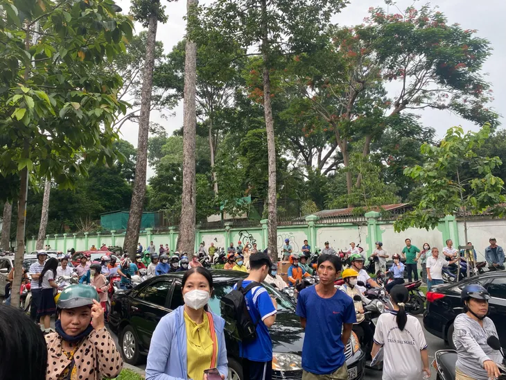 TP Hồ Chí Minh: Thí sinh nhận xét đề thi môn Toán không quá khó nhưng vẫn có tính phân hóa cao - Ảnh 1. TP Hồ Chí Minh: Thí sinh nhận xét đề thi môn Toán không quá khó nhưng vẫn có tính phân hóa cao - Ảnh 1.