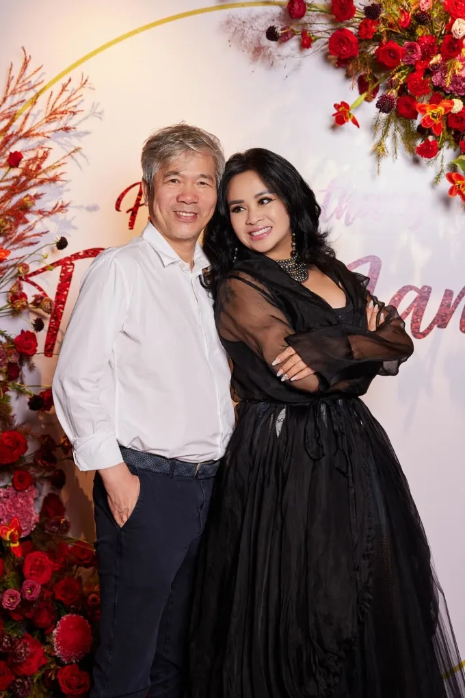 Loạt sao Việt gửi lời chúc tới các sĩ tử, Thanh Lam tình tứ bên chồng - Ảnh 2. Loạt sao Việt gửi lời chúc tới các sĩ tử, Thanh Lam tình tứ bên chồng - Ảnh 2.