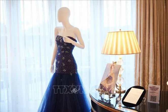 Cuộc đấu giá lớn nhất đối với bộ sưu tập kỷ vật của cố Công nương Diana - Ảnh 1. Cuộc đấu giá lớn nhất đối với bộ sưu tập kỷ vật của cố Công nương Diana - Ảnh 1.