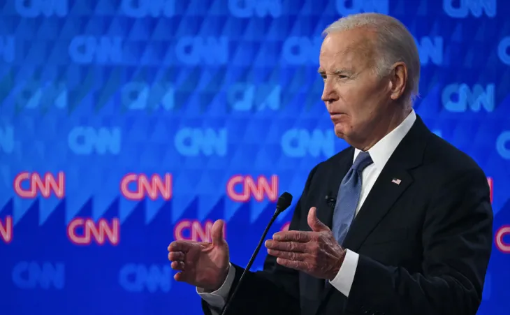 Ông Biden và ông Trump không bắt tay nhau tại phiên tranh luận đầu tiên - Ảnh 2. Ông Biden và ông Trump không bắt tay nhau tại phiên tranh luận đầu tiên - Ảnh 2.