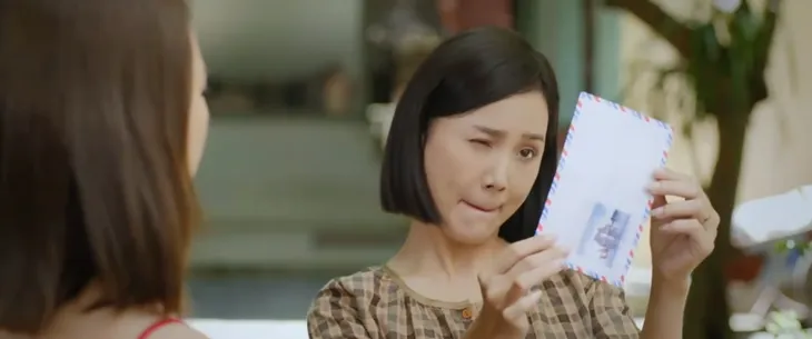 Sao Kim bắn tim Sao Hỏa - Tập 1: Vượt đèn đỏ, vợ chồng Yên - Hào gặp cảnh sát giao thông và cái kết - Ảnh 3. Sao Kim bắn tim Sao Hỏa - Tập 1: Vượt đèn đỏ, vợ chồng Yên - Hào gặp cảnh sát giao thông và cái kết - Ảnh 3.